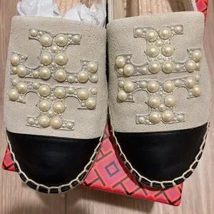 Tory Burch | Shoes | Tory Burch Pearl Logo Espadrilles